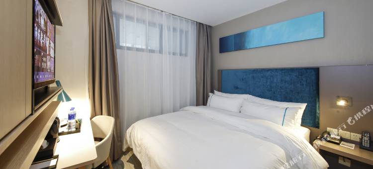 如家商旅酒店(福州三坊七巷茶亭地铁站店)图片