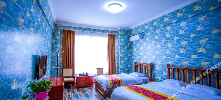 葡萄酒店(银川西部影视城贺兰演艺小镇店)图片