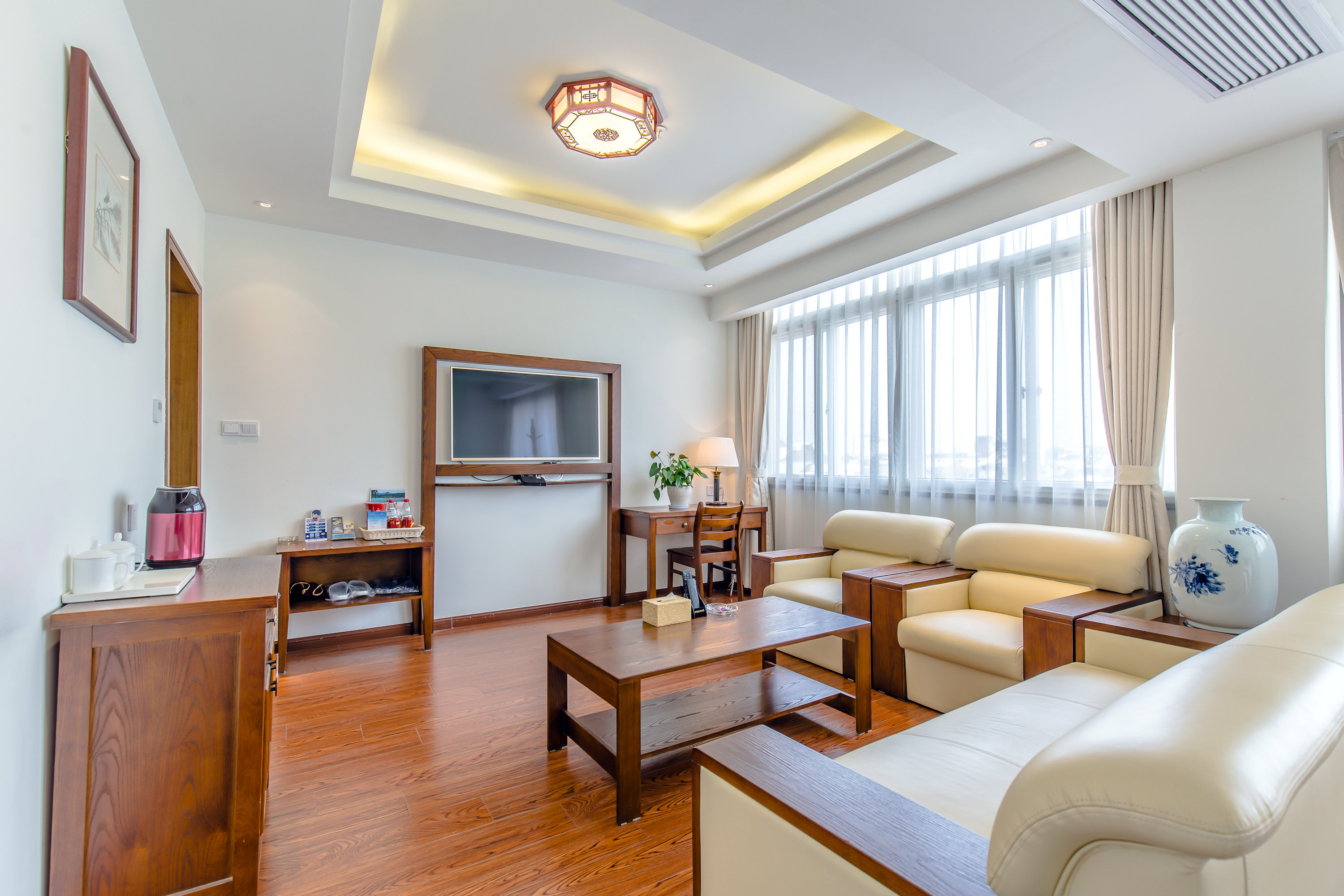 Baochu Hotel Over view