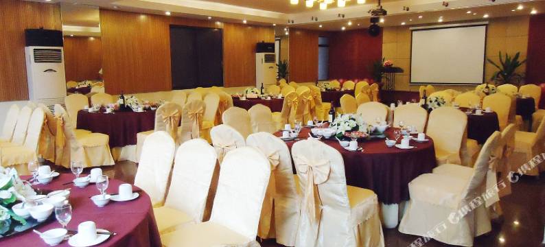 金腾大酒店(佛山汾江中路店)图片