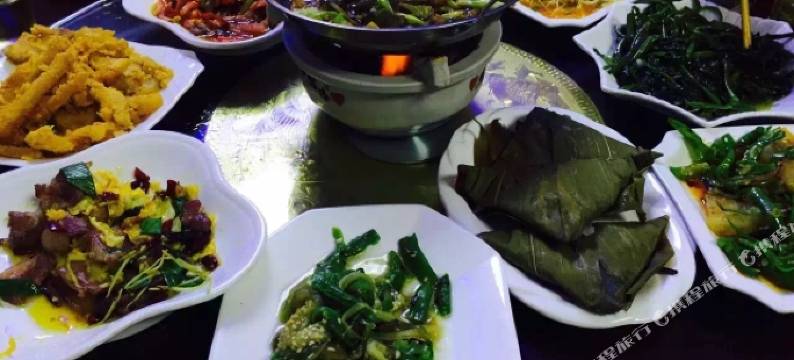 建始花坪镇聚丰园山庄图片