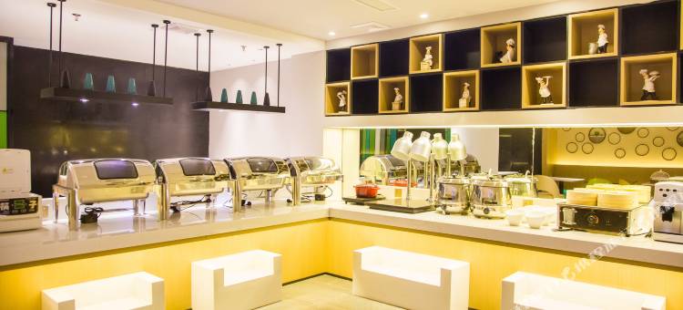 白玉兰酒店(桂林阳朔西街漓江店)图片