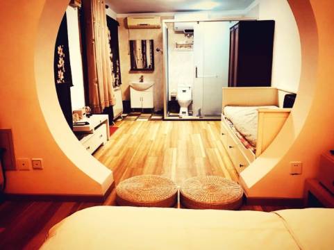 荣小院民宿(北京南锣鼓巷店)