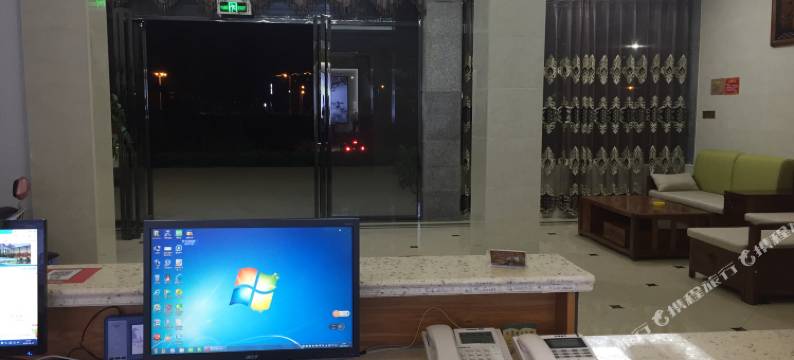 华丰宾馆(莆田动车站店)图片