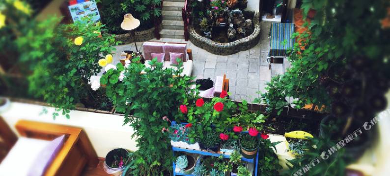 香格里拉蓝汐精品客栈图片