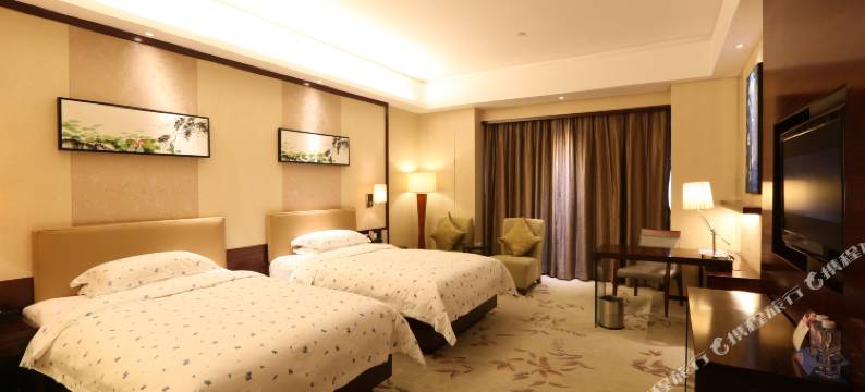 廉江罗二酒店图片