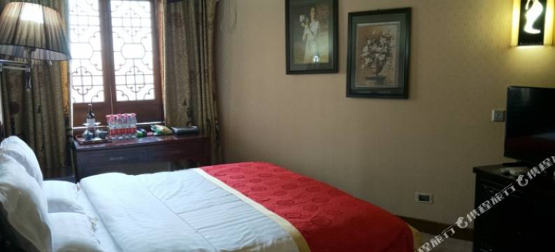 邛崃平落堂酒店图片