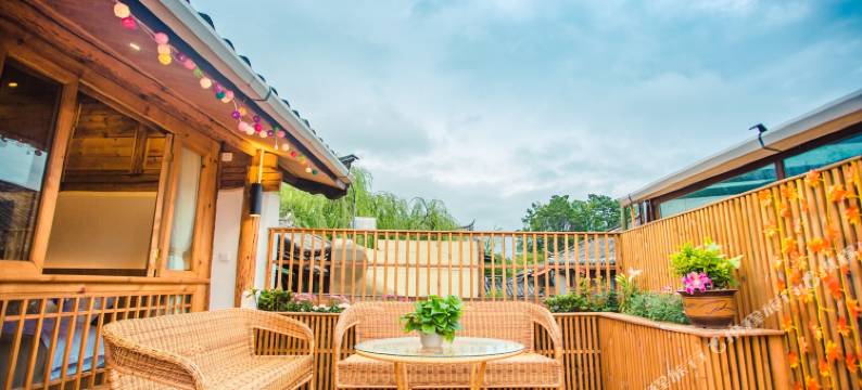 丽江一花一世客栈图片