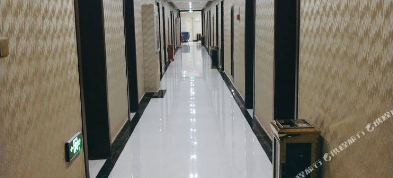 托克逊金帝都商务宾馆图片