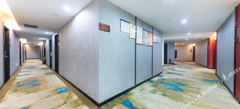 壹加壹商务酒店(重庆北滨路鎏嘉码头店)图片