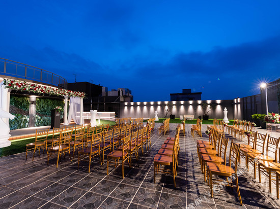 夏都城旅(台南安平馆)