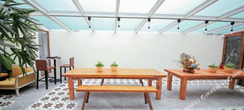 两棵枇杷树酒店(南京夫子庙老门东店)图片