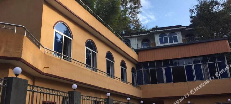 雅安漫谷山庄图片