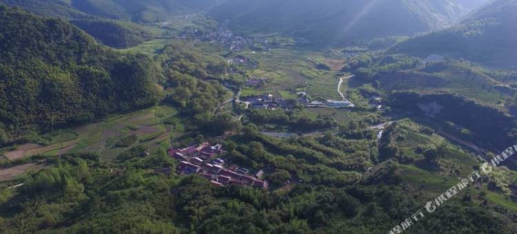 宁国山外来客驿站图片