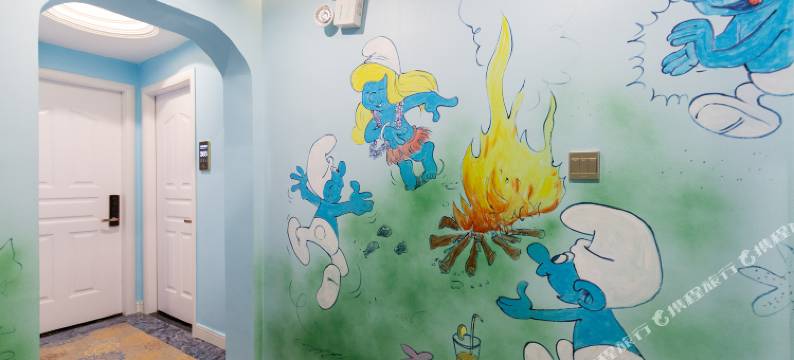 爱尚蓝精灵主题客栈(万家丽国际MALL高桥北地铁站店)图片