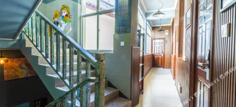 丽江良颜创意旅拍客栈(古城南门店)图片