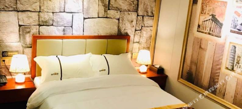 漓月洞府龙泉温泉民宿图片