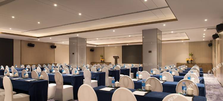 永恒朗悦酒店(安吉万达店)图片