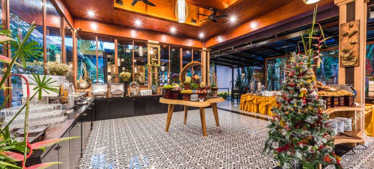 卡马拉公主海滨酒店(Princess Kamala Beachfront Hotel)图片