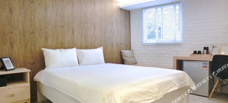 疯阁公寓(台北一馆)图片