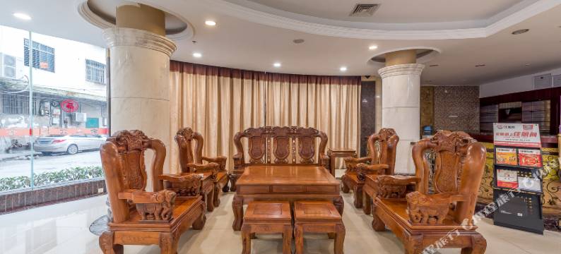 百顺大酒店(贵港客世界大润发店)图片