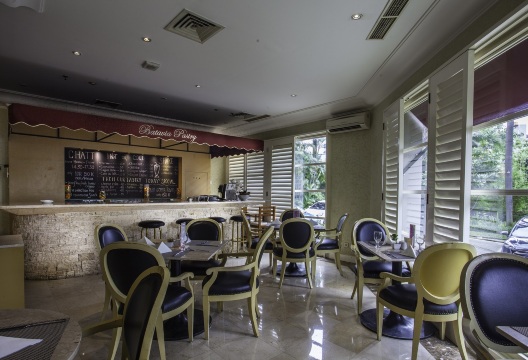 Batavia Hotel & Serviced Apartments Hotel Overview