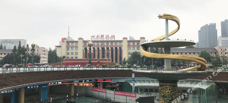 成都乐檬城市电竞民宿图片