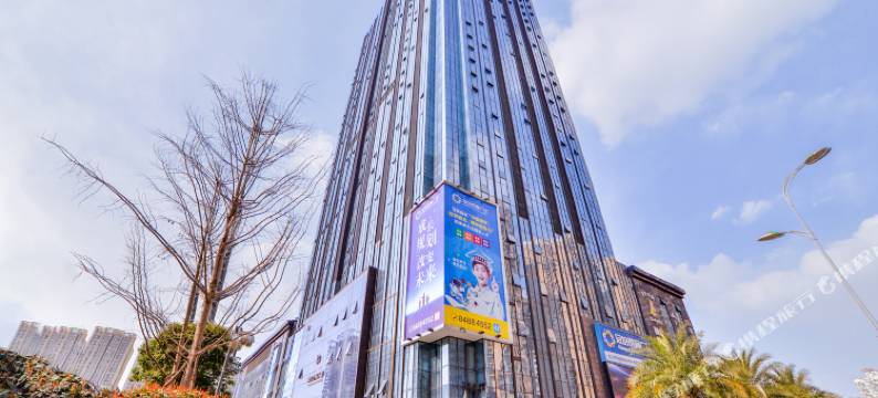 成都龙腾时代酒店(大运会体育中心店)图片