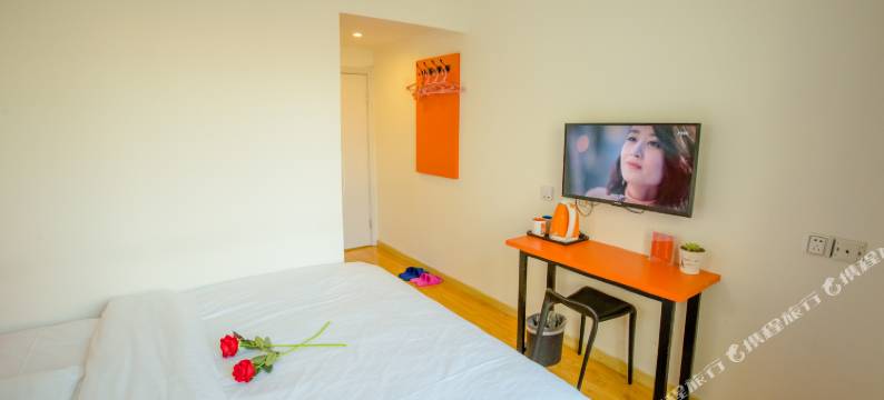 蜜蜂酒店(呼和浩特维多利商场火车站店)图片