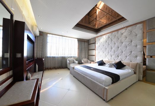 海伦万豪酒店外景图