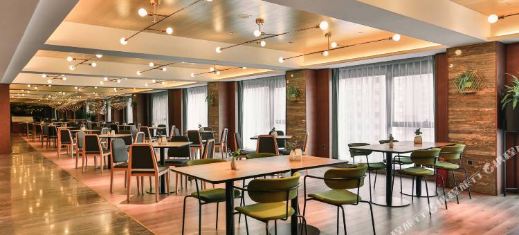 哈尔滨群力远大冬日假期酒店(体育公园地铁站店)图片