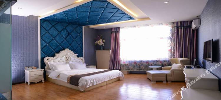 方正龙旗君悦首席宾馆图片