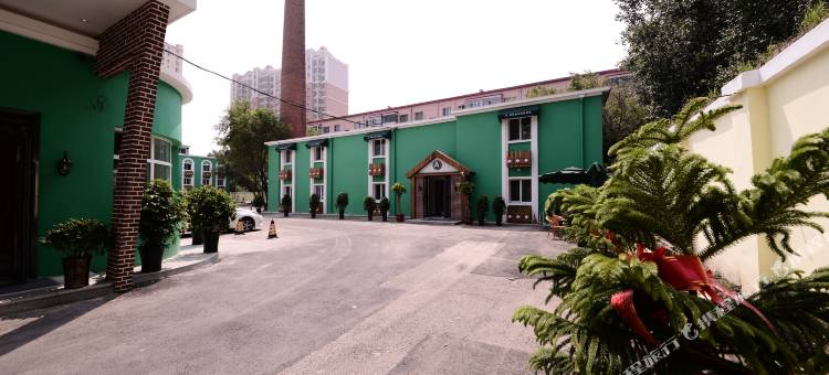 四季云端宾馆(哈尔滨西站理工大学地铁站店)图片