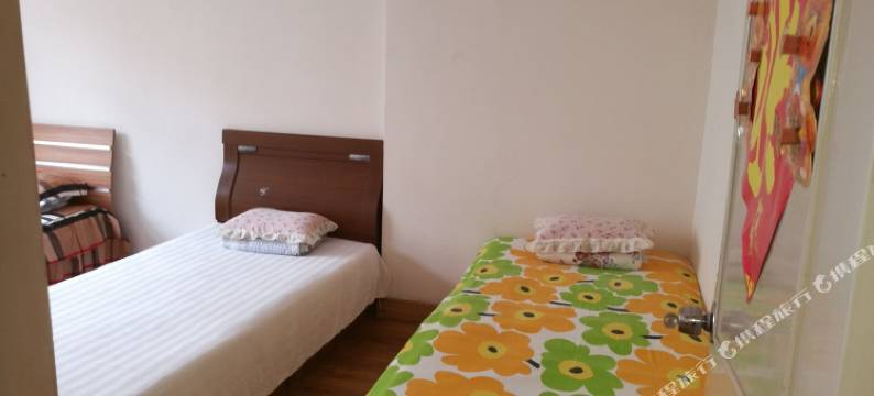 青岛栈桥火车站家庭短租套房公寓(宁阳路店)图片