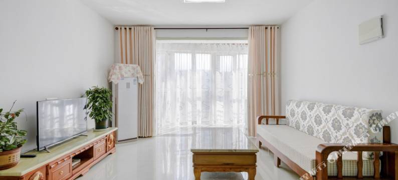 烟台豪华窗帘公寓图片