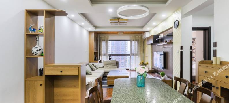 环球中心附近繁华地段2居温馨大床房公寓(剑南大道中段1号分店)图片