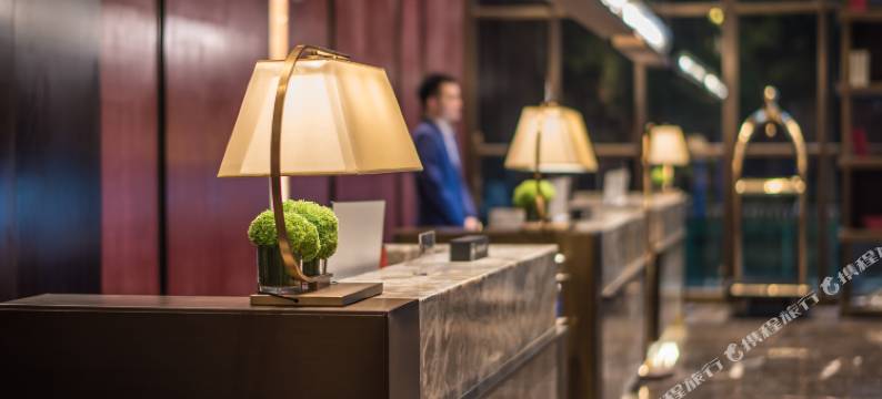 半山酒店(安顺古城历史文化街区黄果树大街店)图片