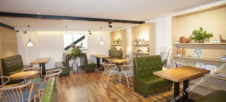 玉溪深蓝艺术酒店图片