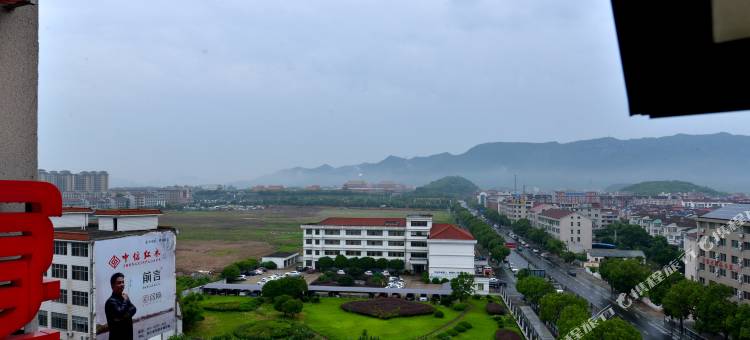 维也纳智好酒店(横店影视城梦幻谷店)图片