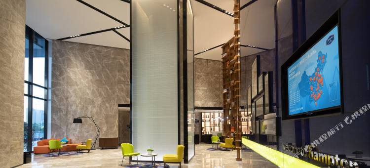 南宁东站希尔顿欢朋酒店图片