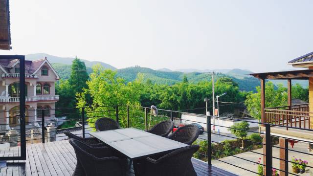 湖州莫干山半步民宿(13号店)