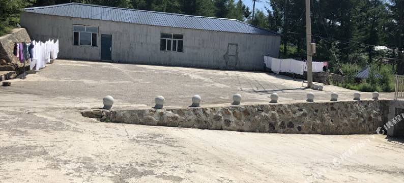 阿尔山麒麟山庄图片