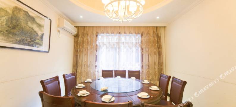 罗田君怡南山酒店图片