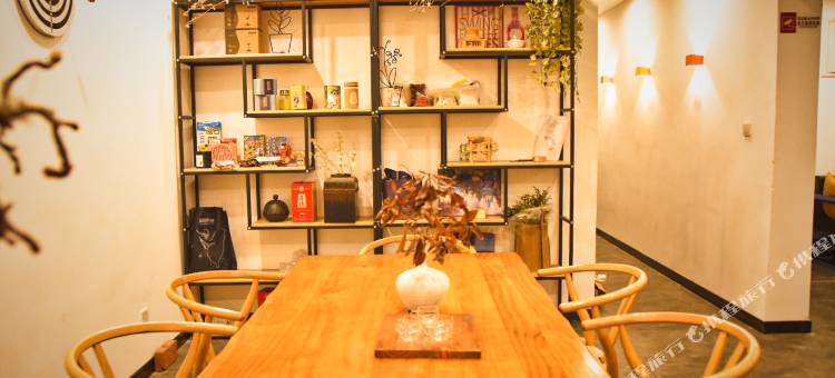 海螺沟澜山小院客栈图片