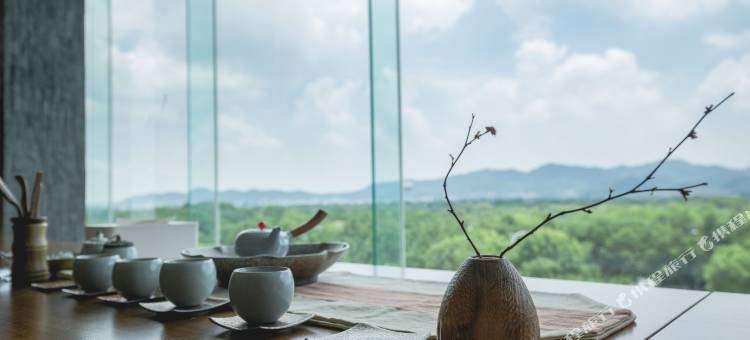 杭州西溪湿地南庐君亭酒店(西湖区文体中心店)图片