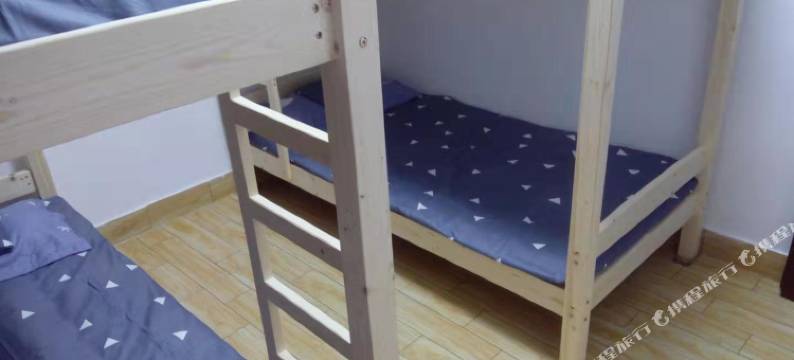 深圳春年奋发创新旅店图片