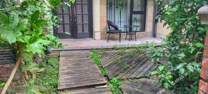 上海假装正在洛杉矶度假别墅图片