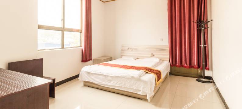 狼牙山花海食府酒店图片