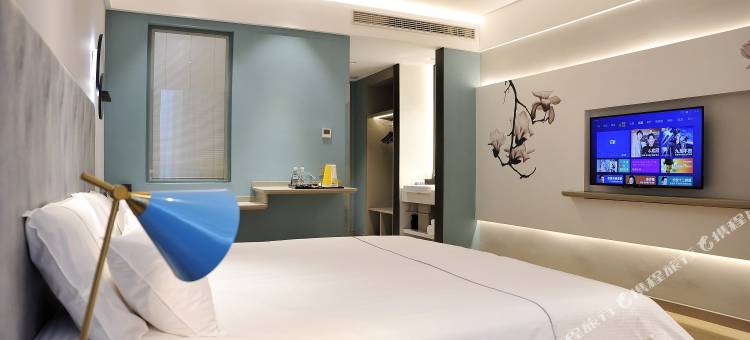 白玉兰酒店(五莲解放路店)图片