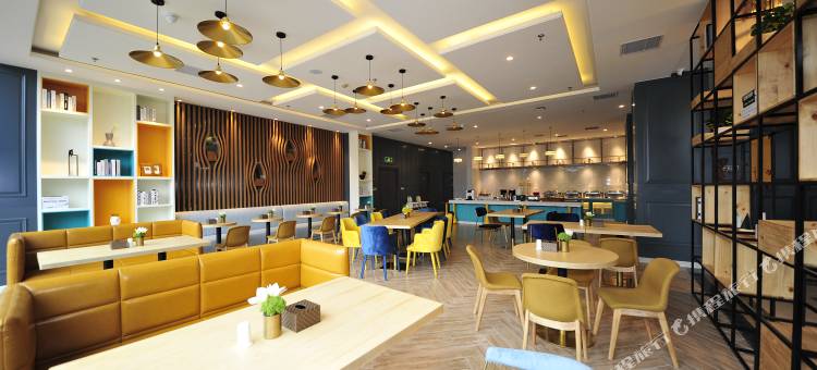 白玉兰酒店(五莲解放路店)图片